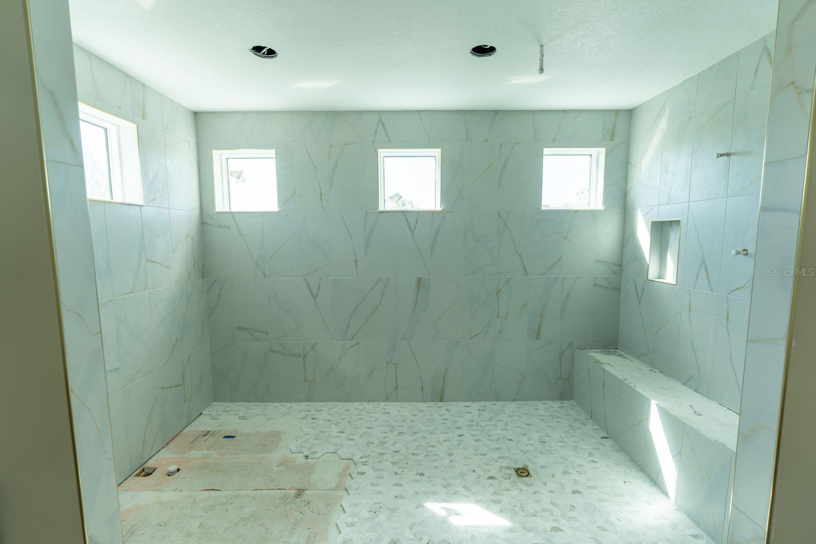 HENDERSON BEACH - Residential