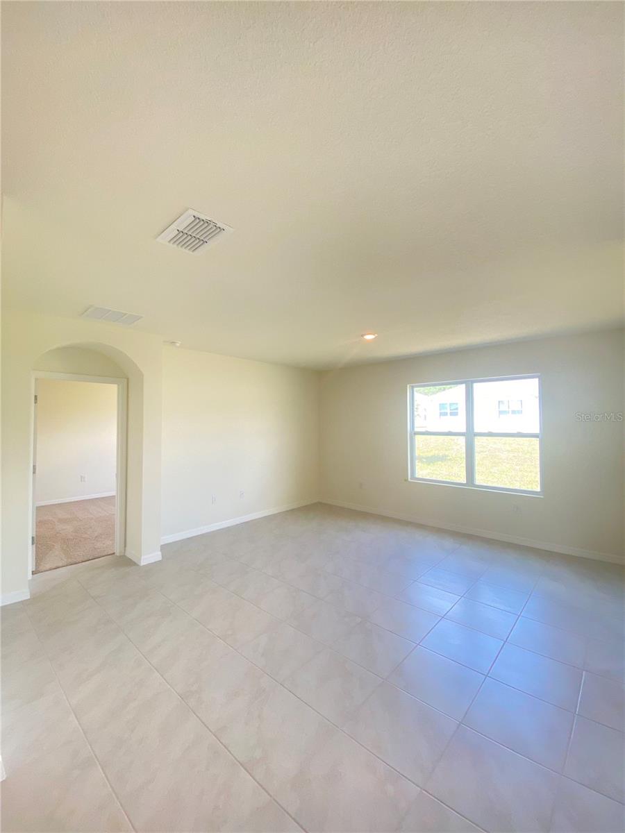 BRIDLE PATH - Residential Lease