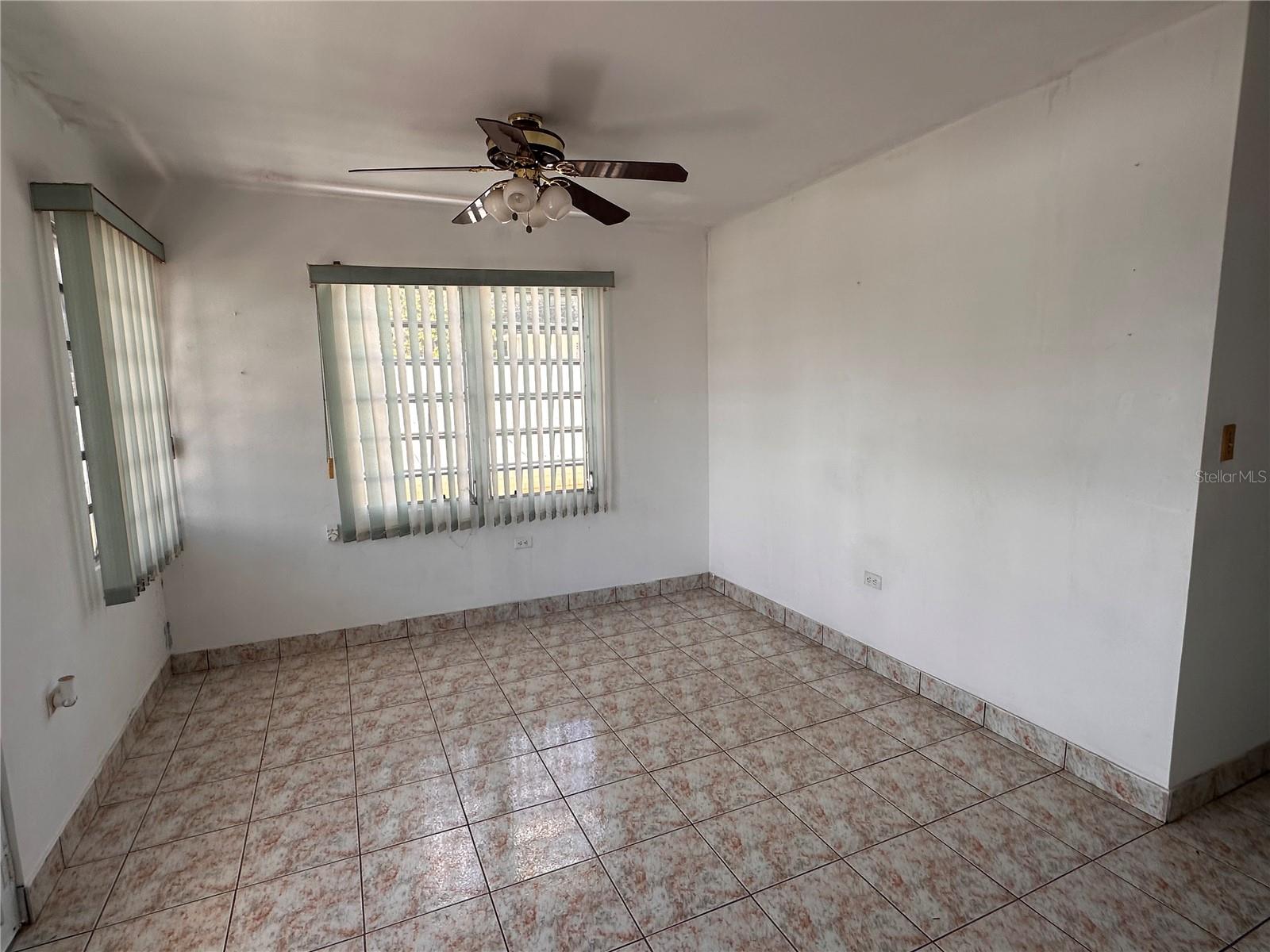 BARRIO PUEBLO - Residential Income