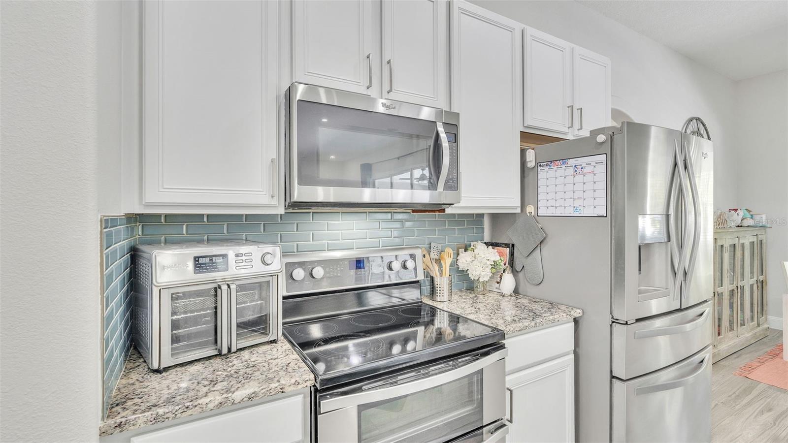ESTATES AUBURNDALE PH 02 - Residential