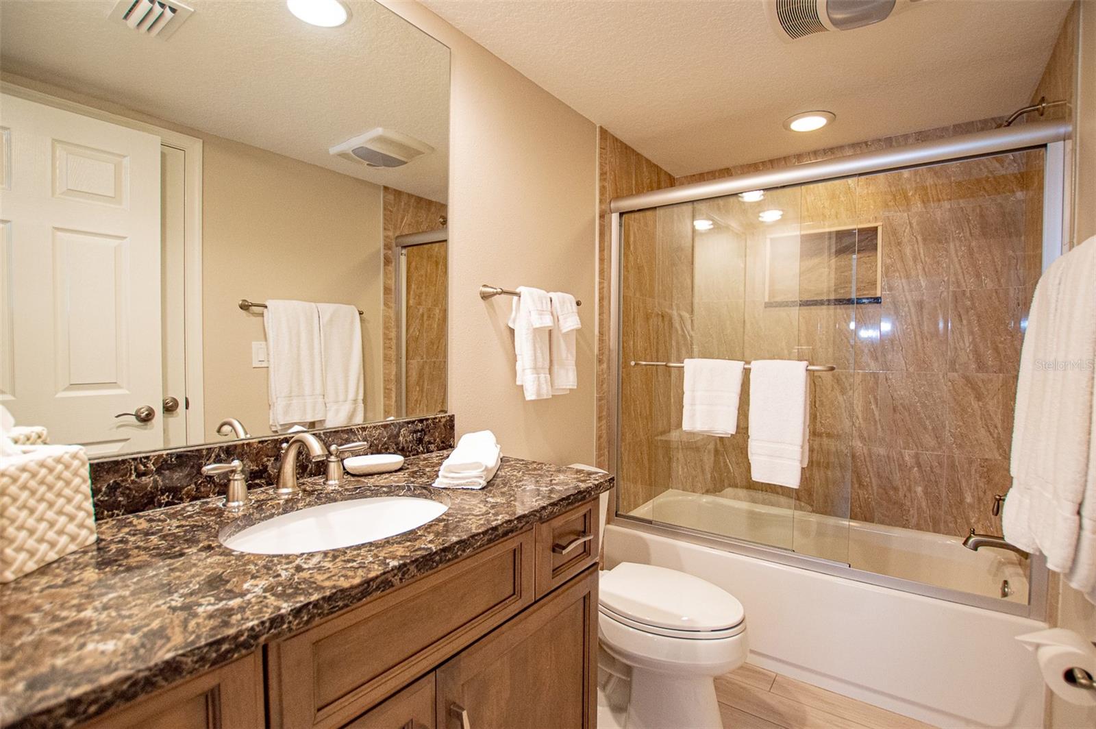 SADDLEBROOK - Residential