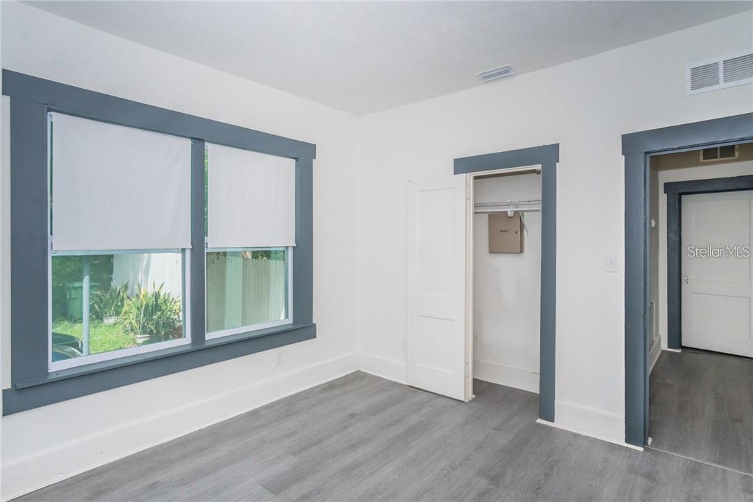 LA VERGNE 1ST ADD - Residential Lease