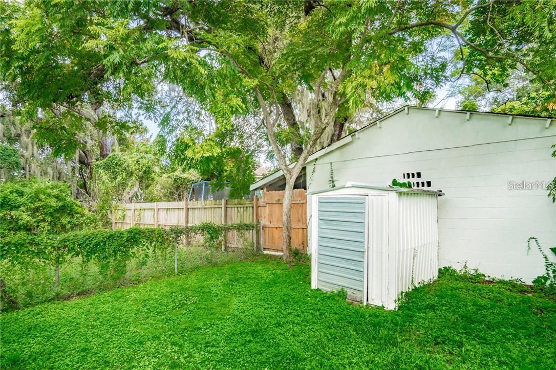 LA VERGNE 1ST ADD - Residential Lease