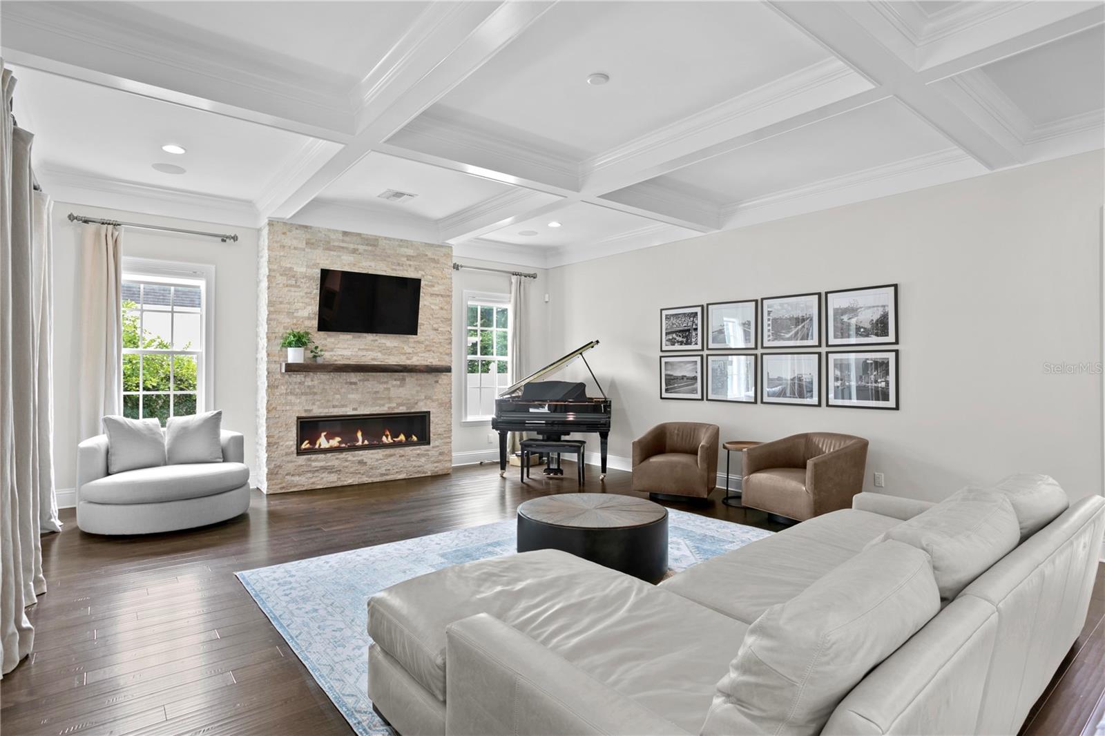 GOLF VIEW PLACE - Residential