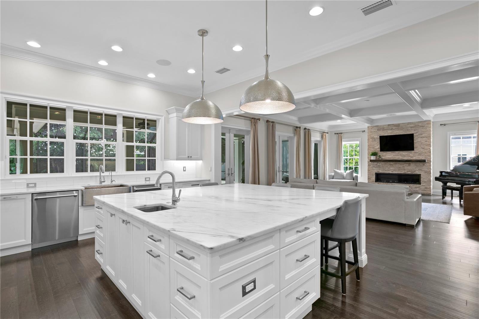 GOLF VIEW PLACE - Residential