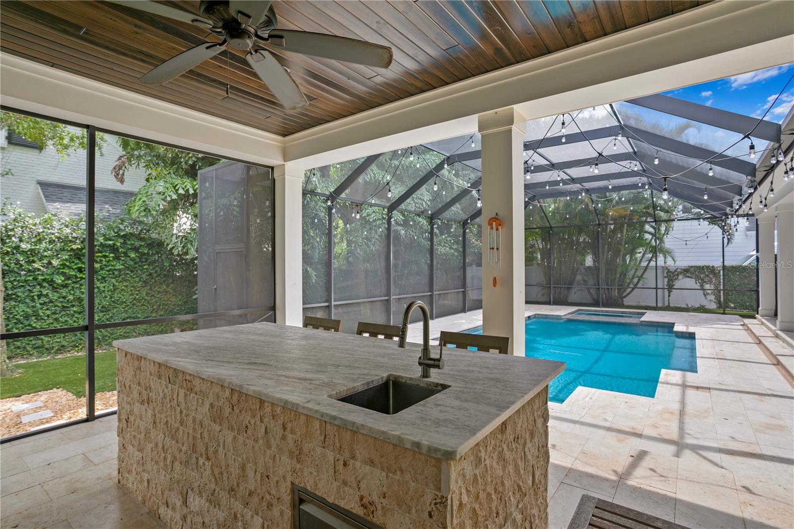 GOLF VIEW PLACE - Residential