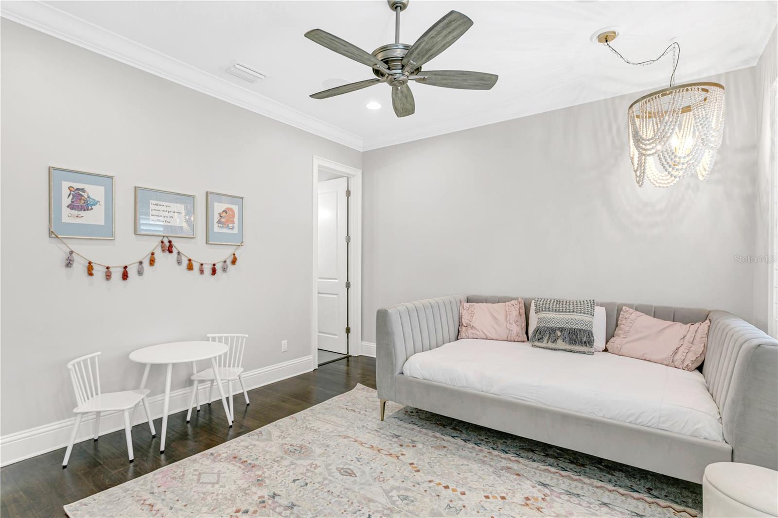 GOLF VIEW PLACE - Residential