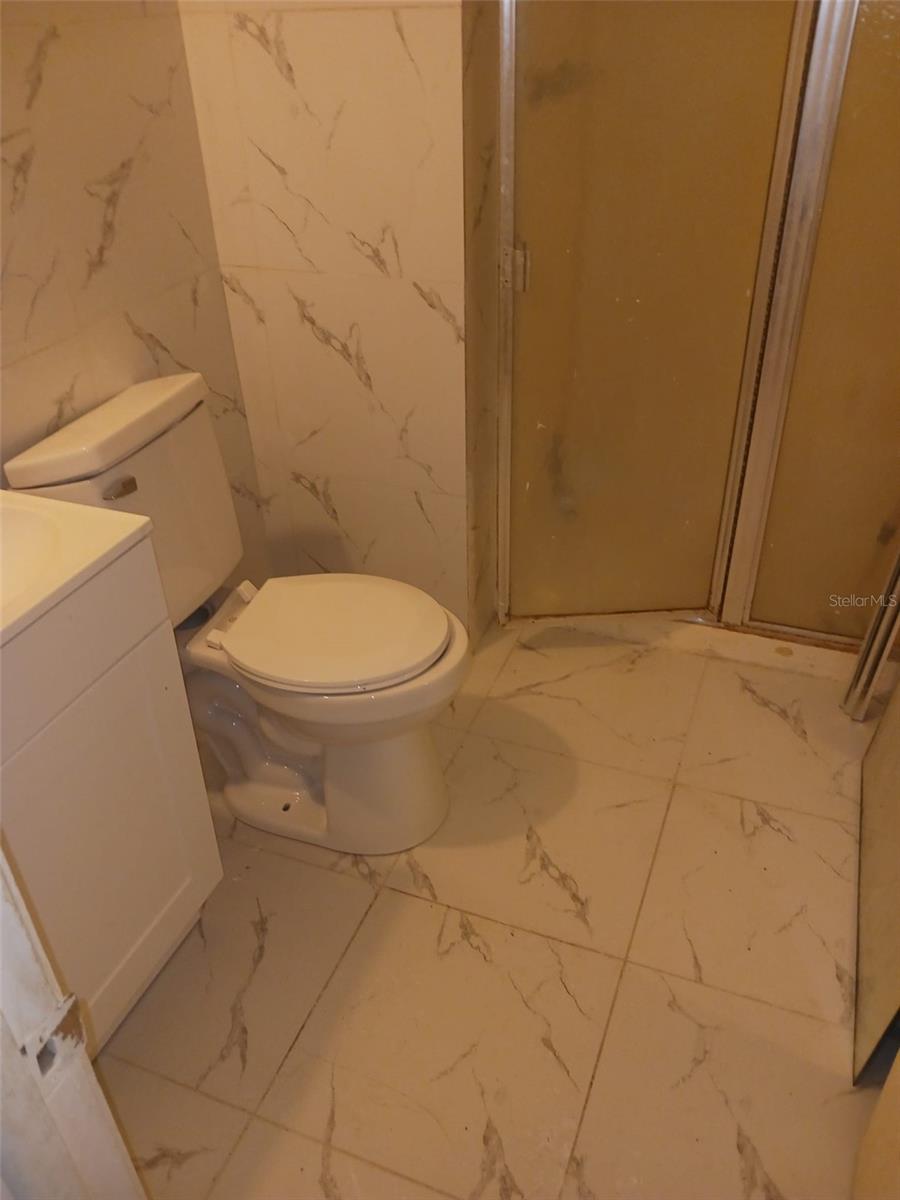 TUSCONY TWNHS UNREC - Residential Lease