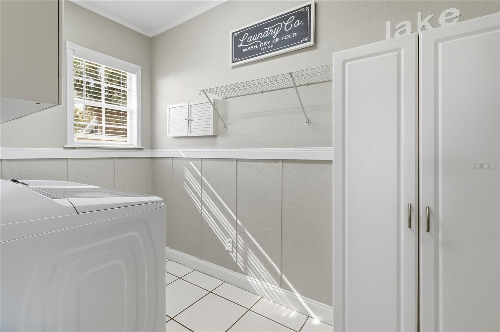 MADALYN COVE PB 113 PG 25 - Residential