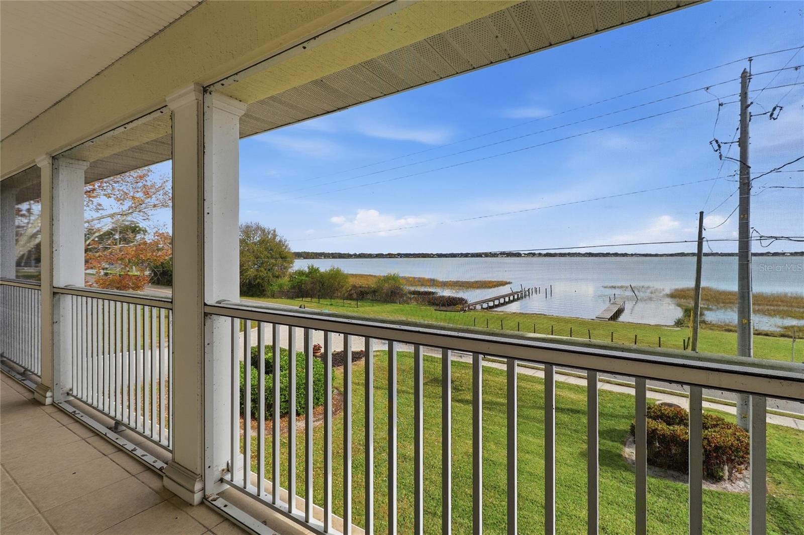 MADALYN COVE PB 113 PG 25 - Residential