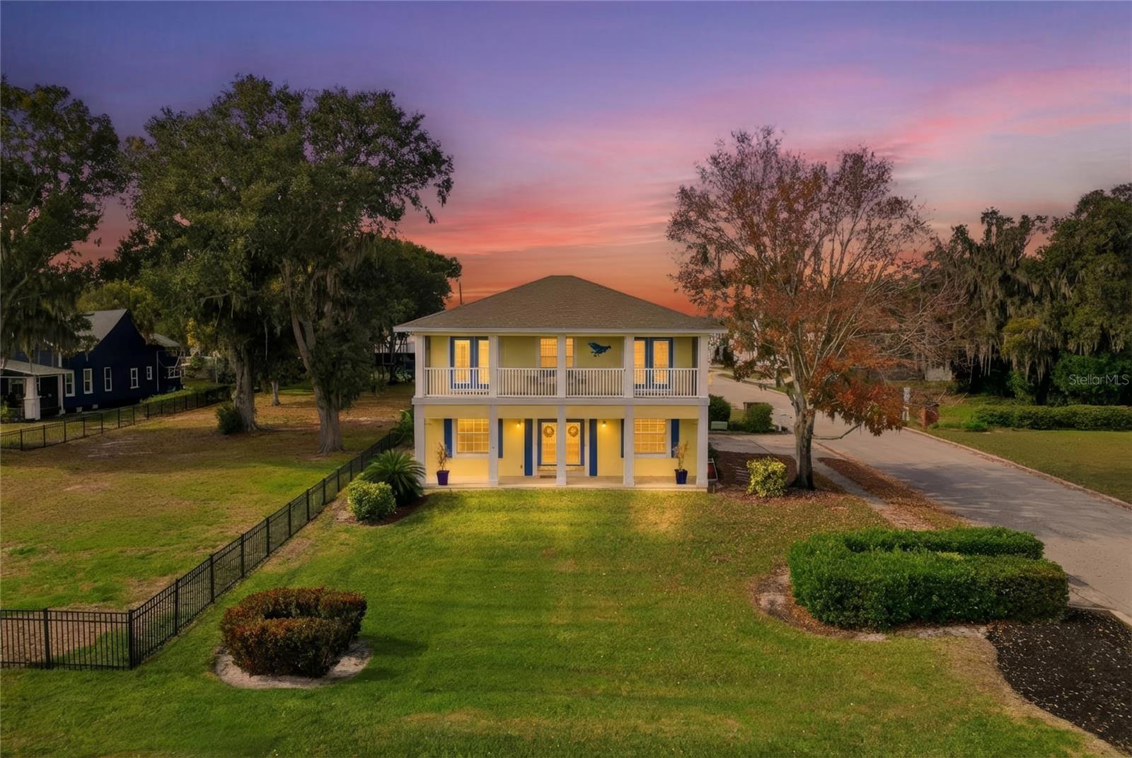 MADALYN COVE PB 113 PG 25 - Residential