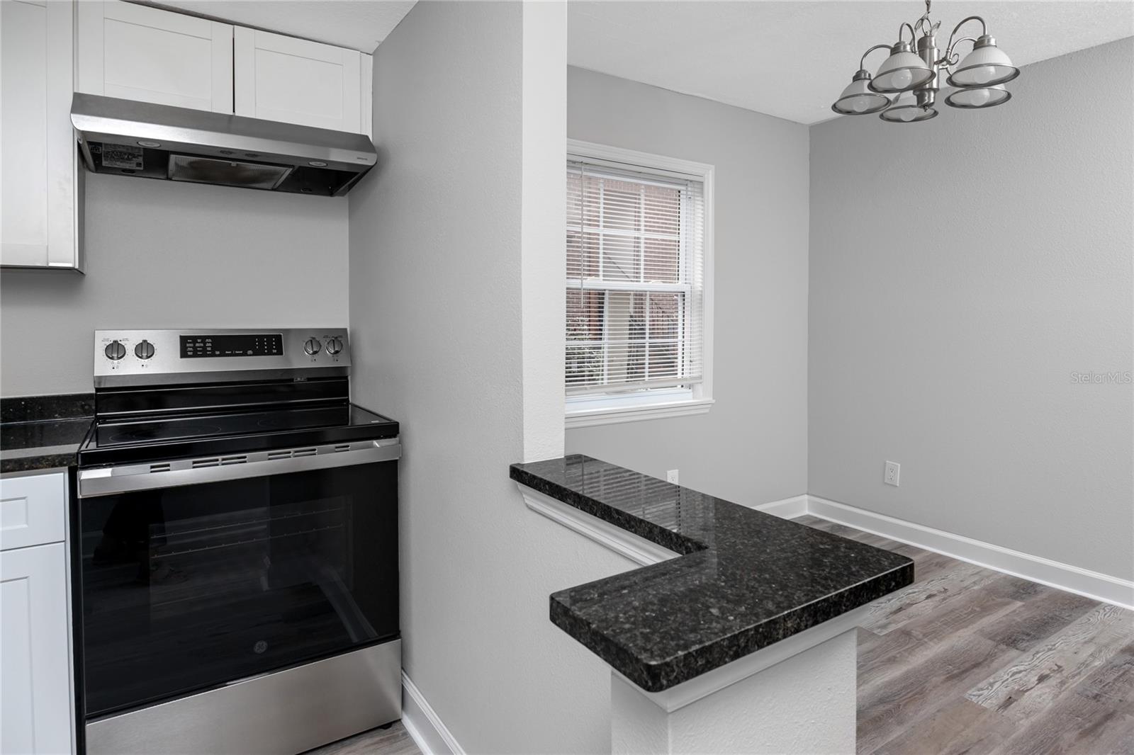 JAMESTOWN CONDO - Residential