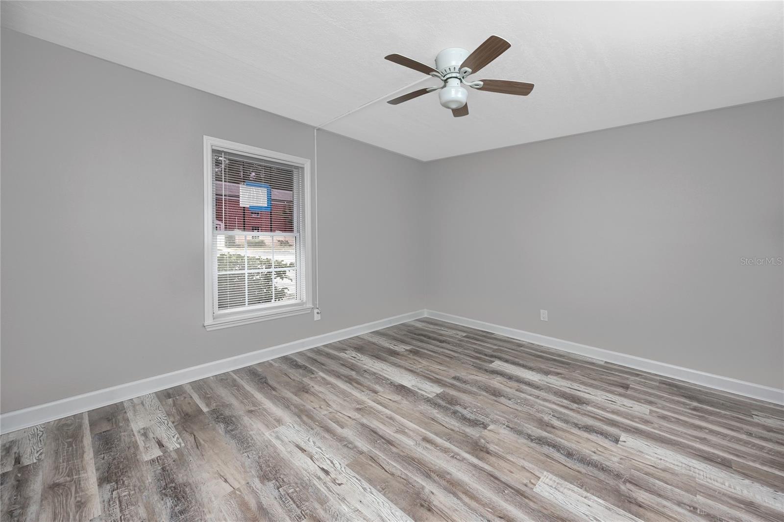 JAMESTOWN CONDO - Residential