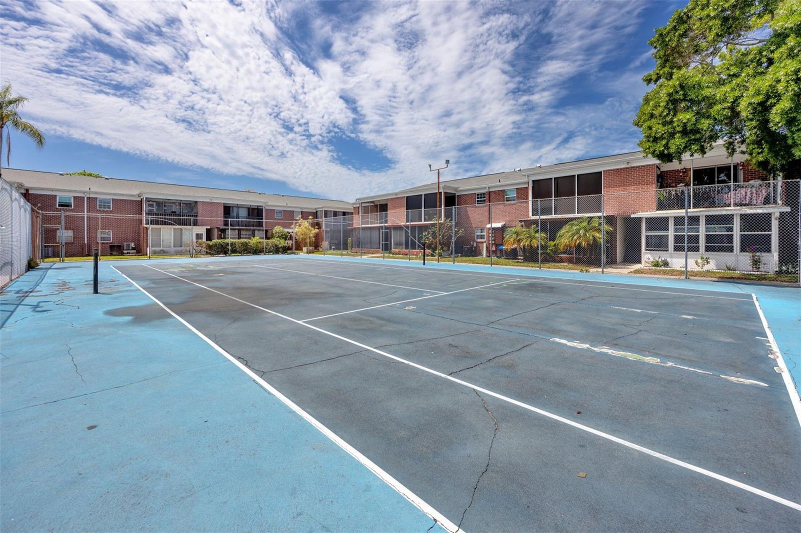 JAMESTOWN CONDO - Residential