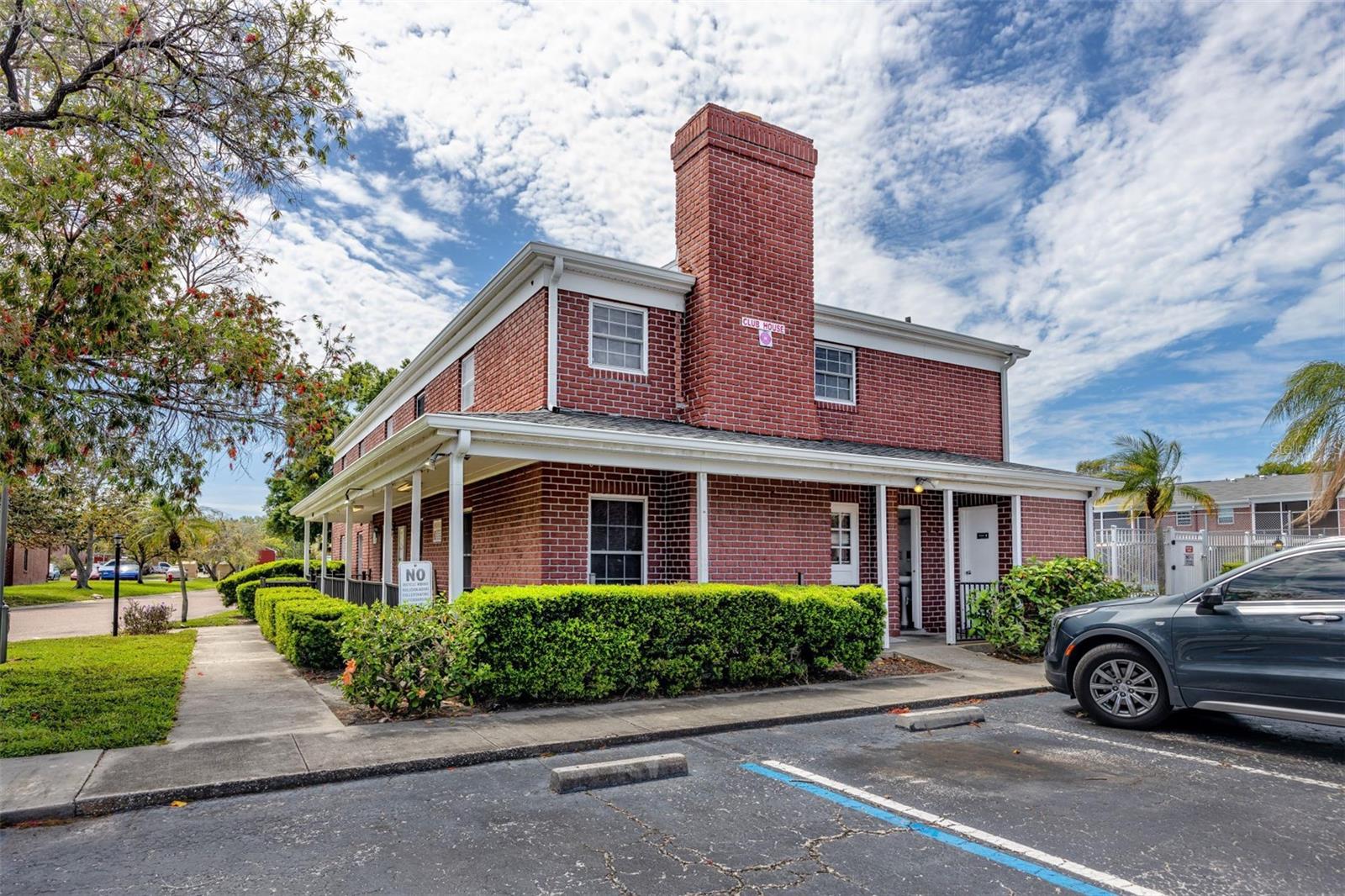 JAMESTOWN CONDO - Residential