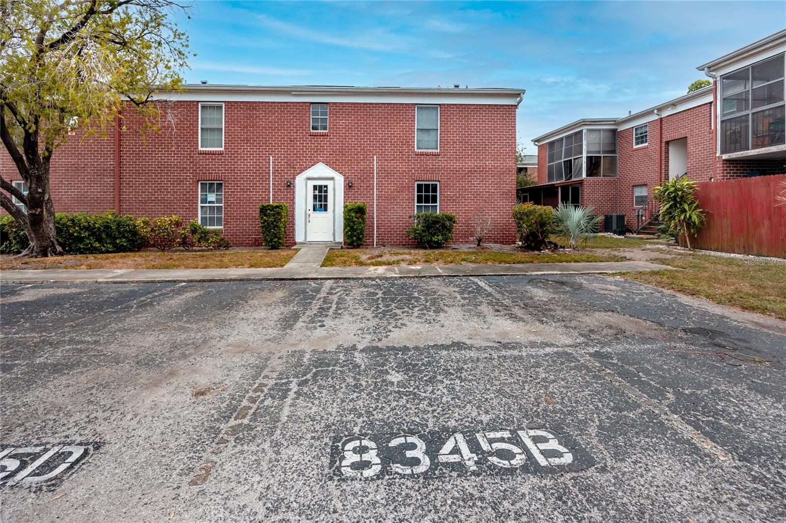 JAMESTOWN CONDO - Residential