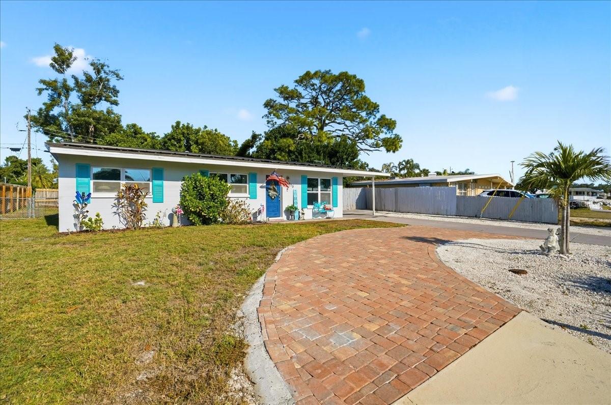 3015 FLORIDA BOULEVARD