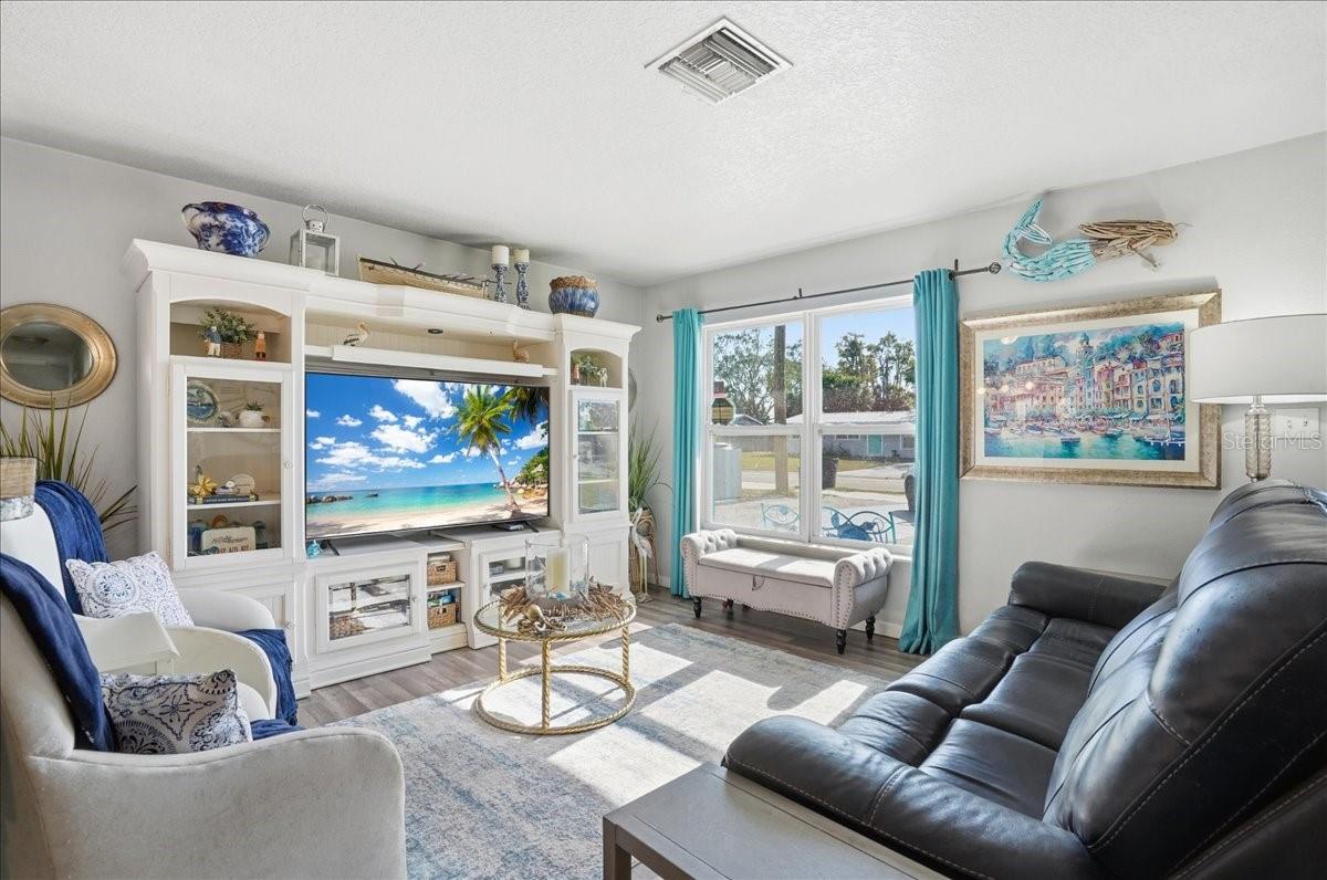 BAYSHORE GARDENS SEC 13 - Residential