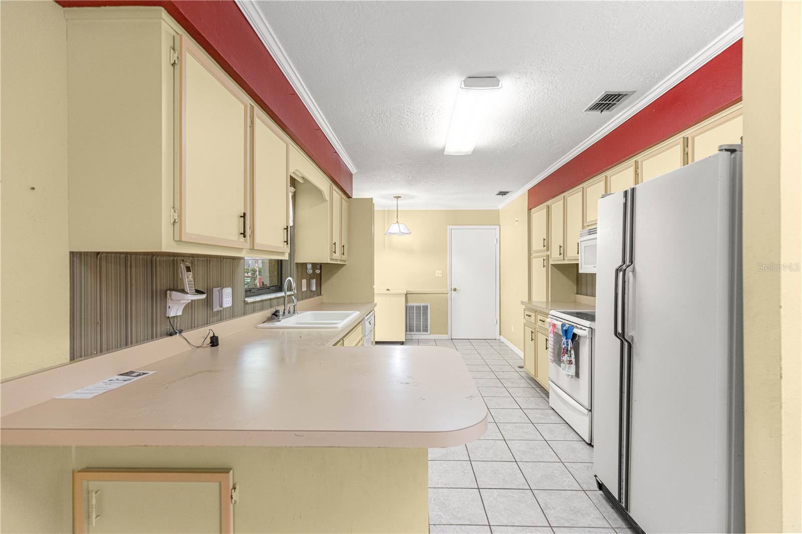 CAROL ESTATES - Residential