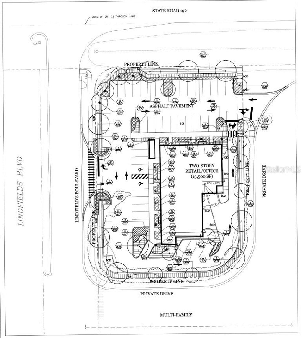 Photo of 3281 Lindfields Boulevard, Kissimmee, FL 34747 (MLS # O6389576)