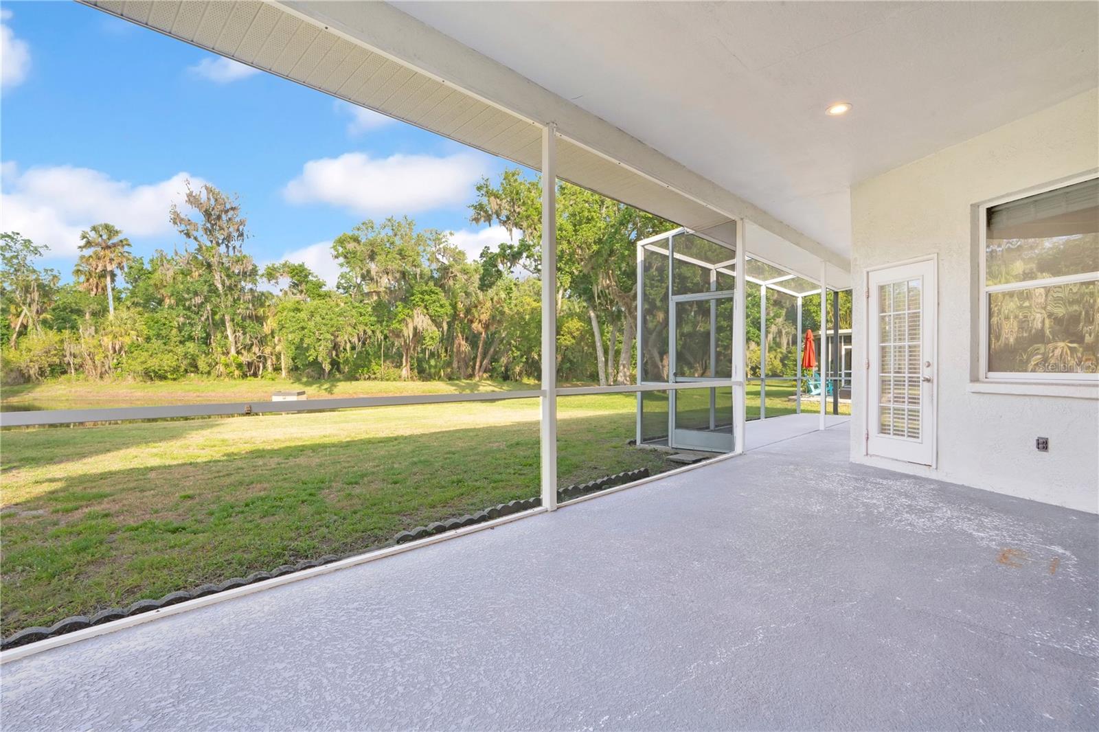 RIVER WOODS PH I - Residential