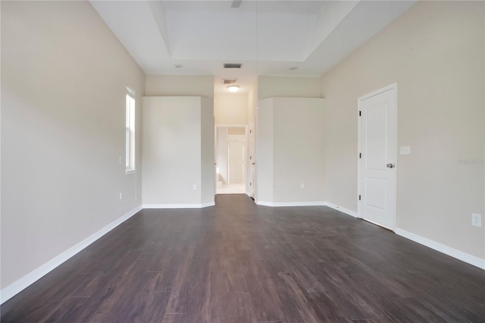 RIVER WOODS PH I - Residential