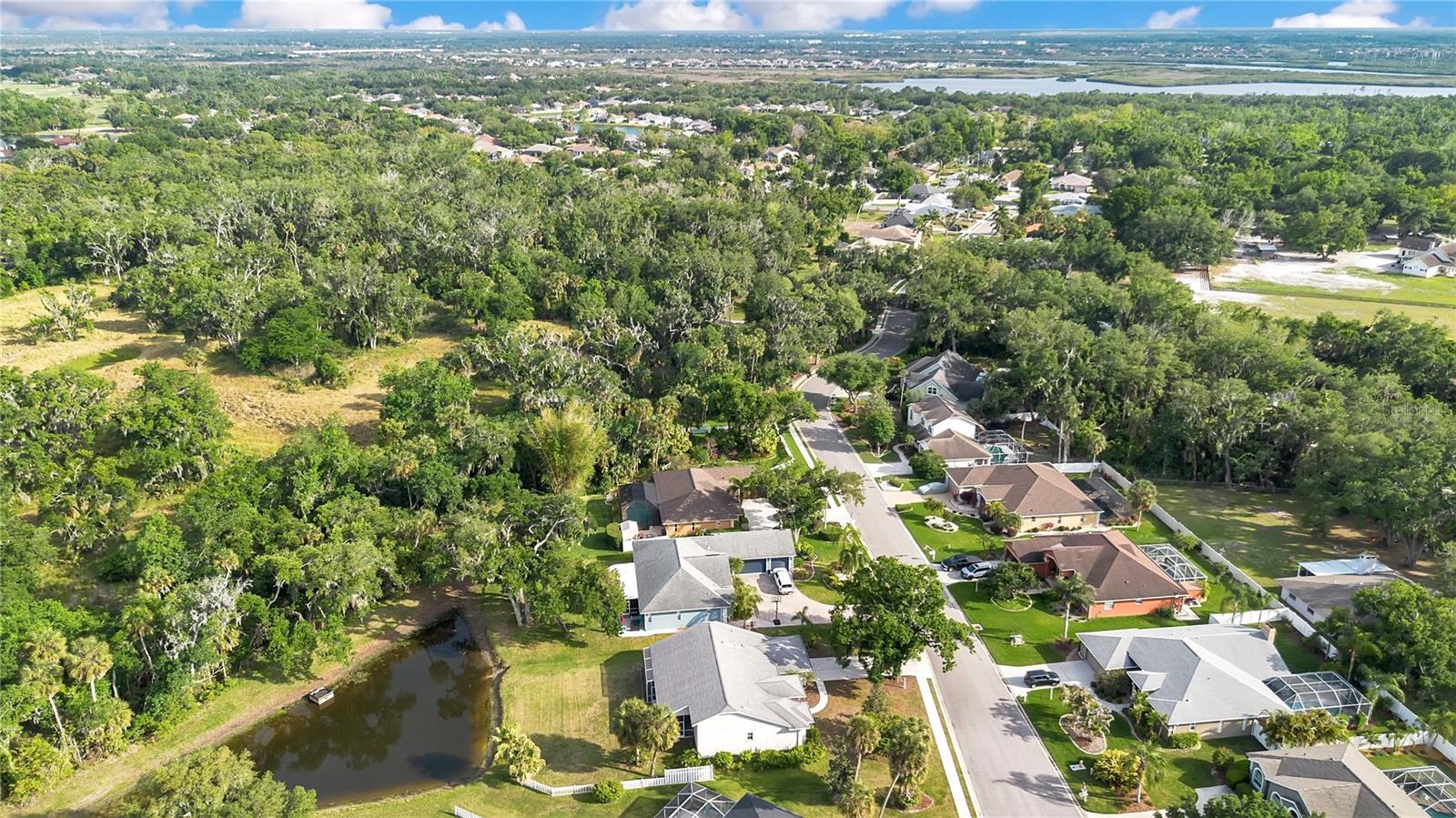 RIVER WOODS PH I - Residential