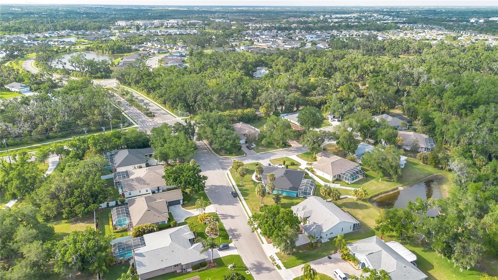 RIVER WOODS PH I - Residential