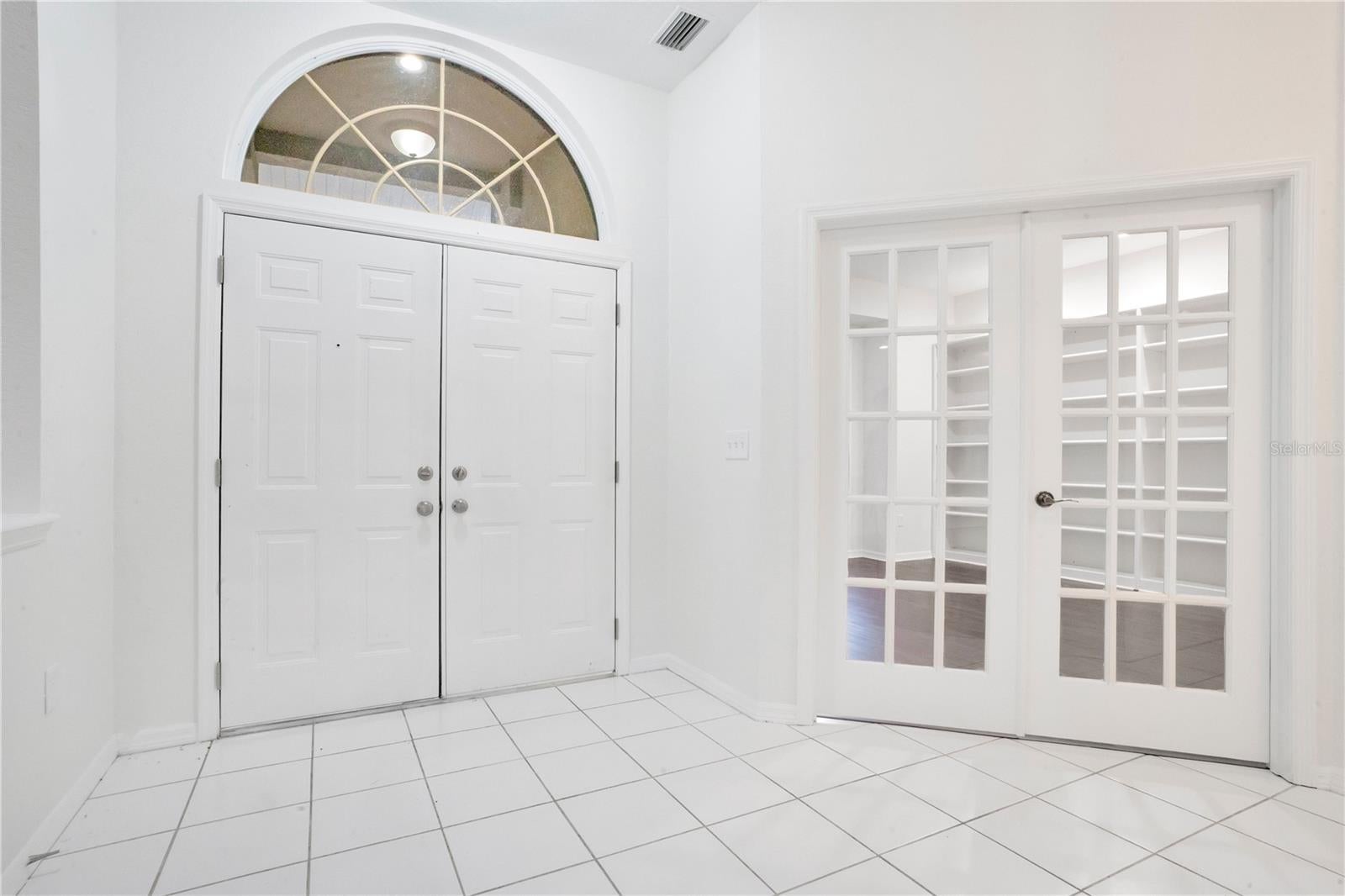 3404 RIVER WOODS DRIVE