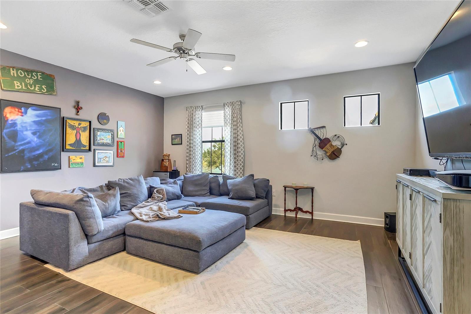 SIGNATURE LAKES PH 02 A B H I J - Residential