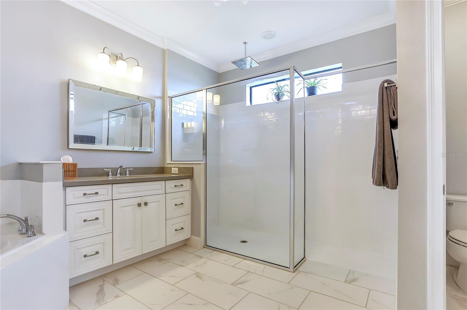 SIGNATURE LAKES PH 02 A B H I J - Residential