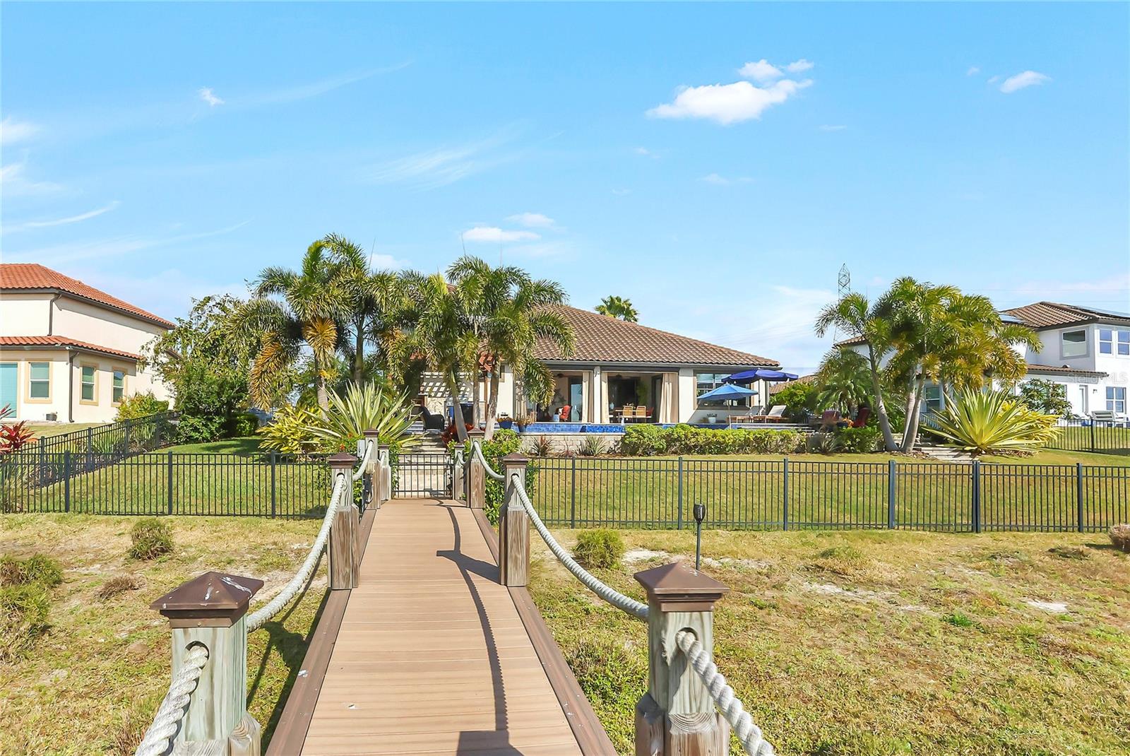 SIGNATURE LAKES PH 02 A B H I J - Residential