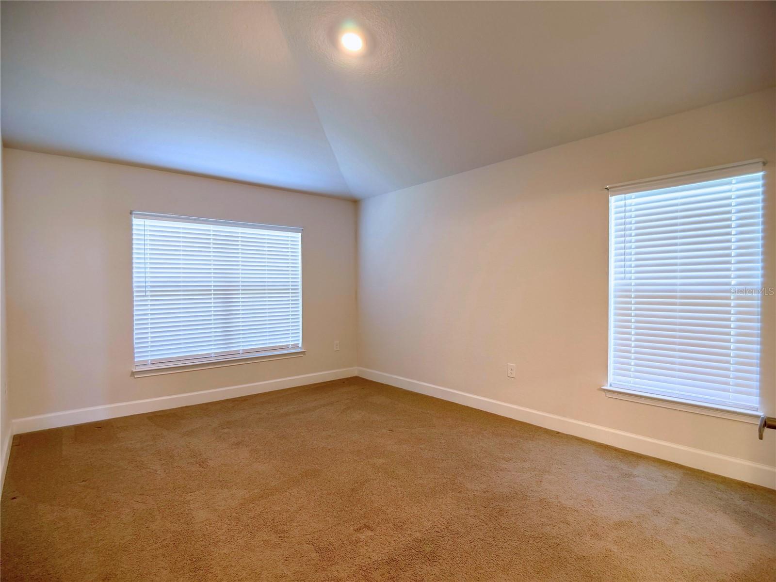 MAGNOLIA VILLAS WEST - Residential Lease