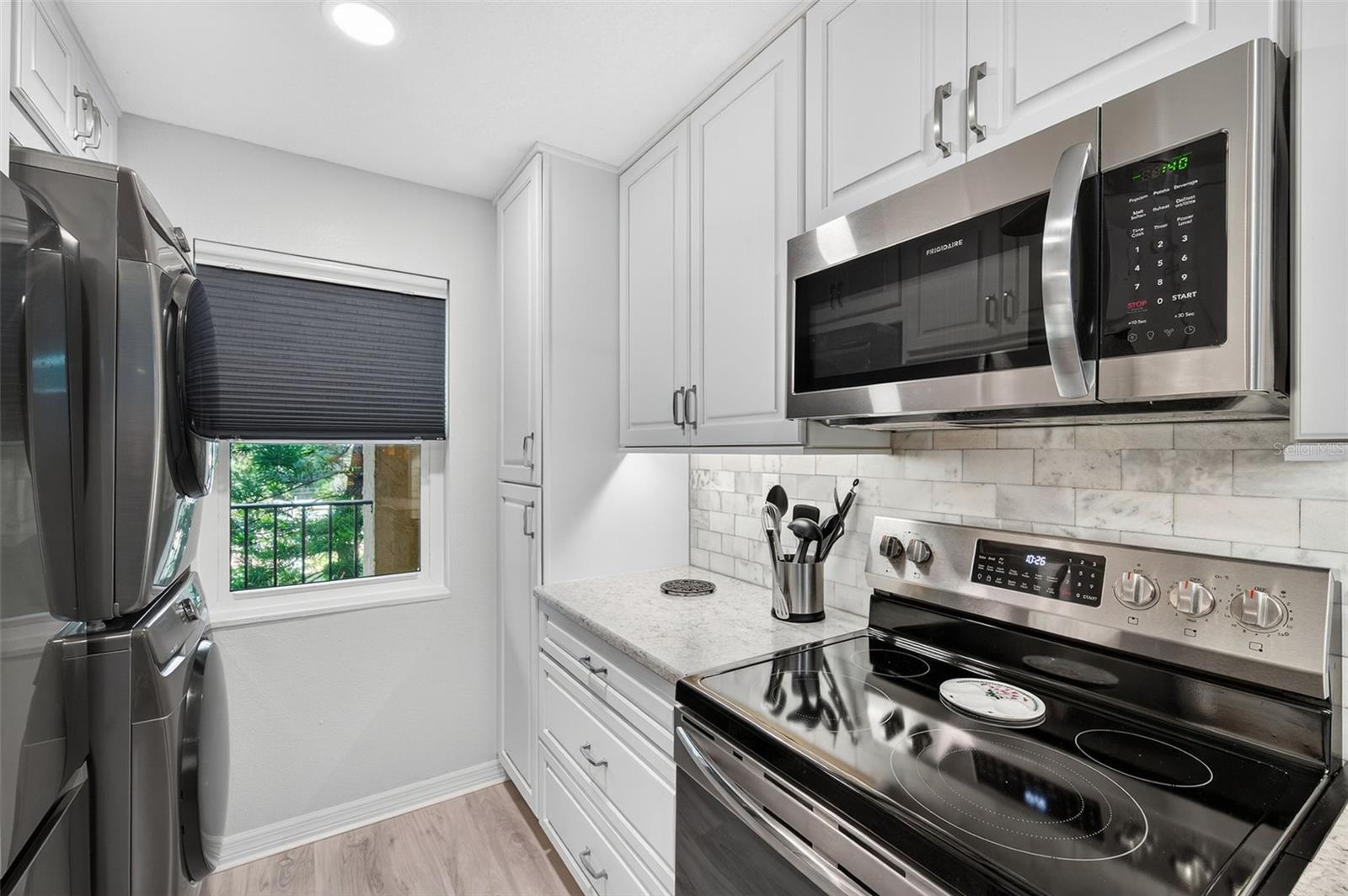 LAKE TARPON SAIL & TENNIS CLUB 3 - Residential