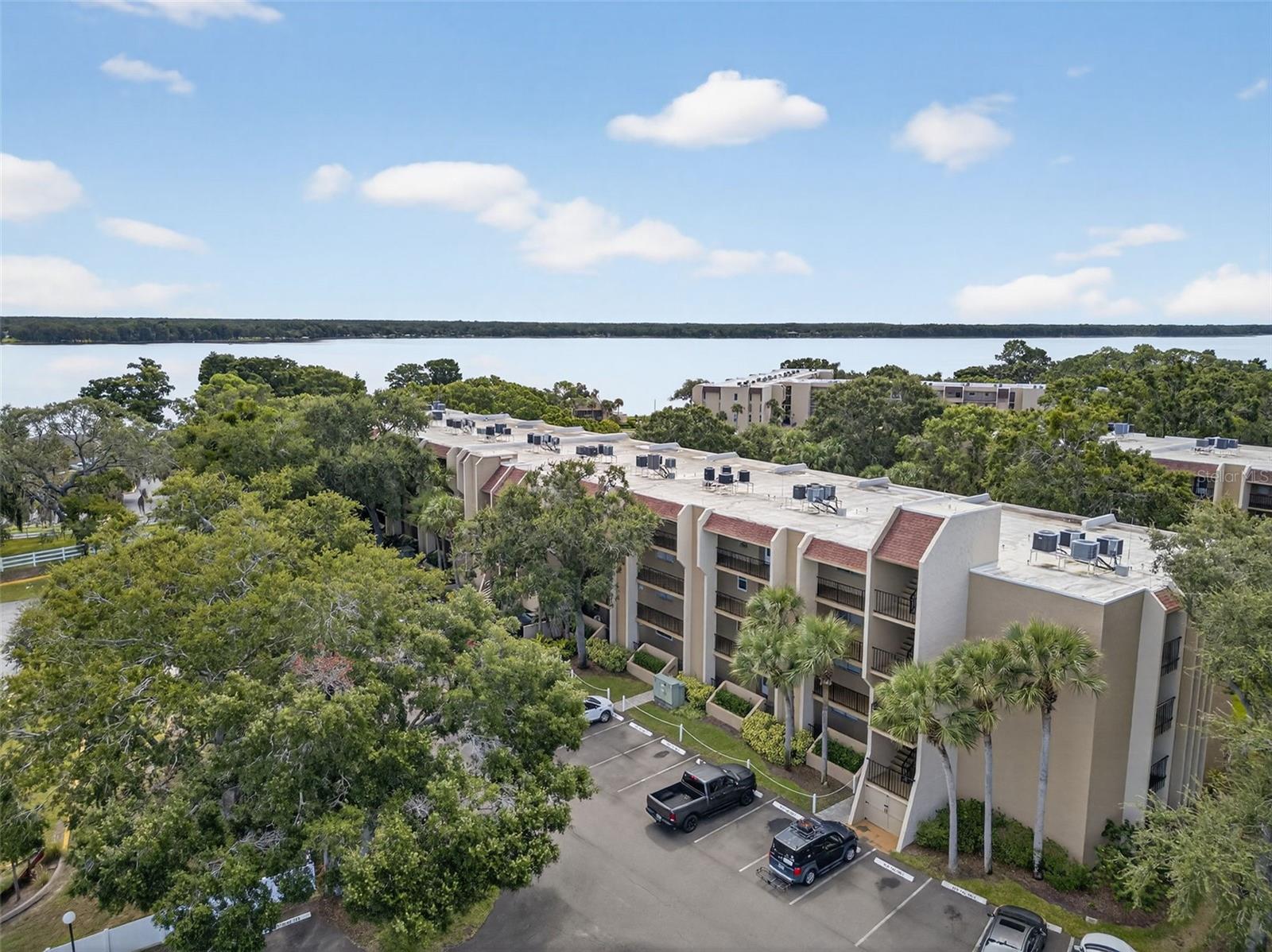 LAKE TARPON SAIL & TENNIS CLUB 3 - Residential