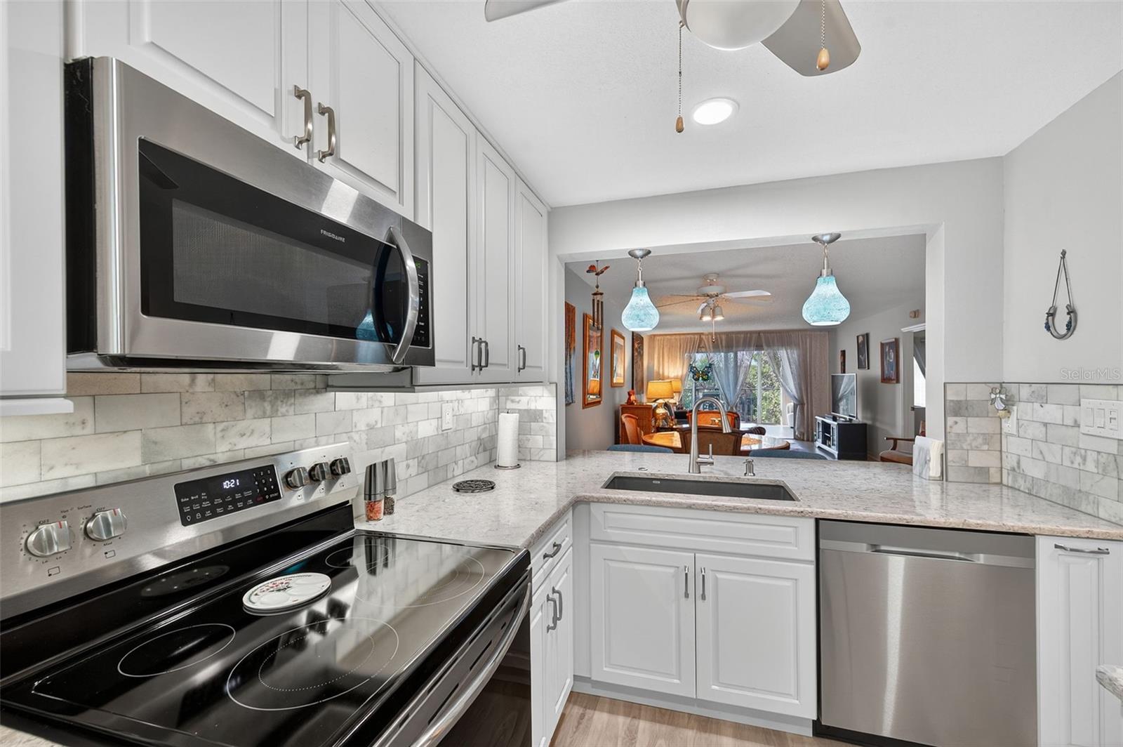 LAKE TARPON SAIL & TENNIS CLUB 3 - Residential