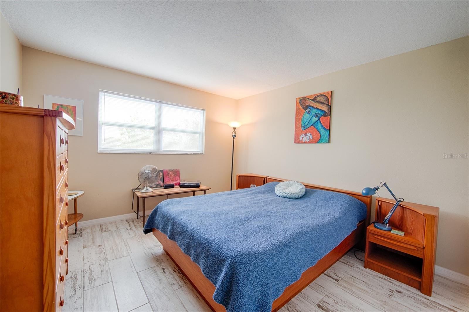 REGENCY CONDO THE - Residential