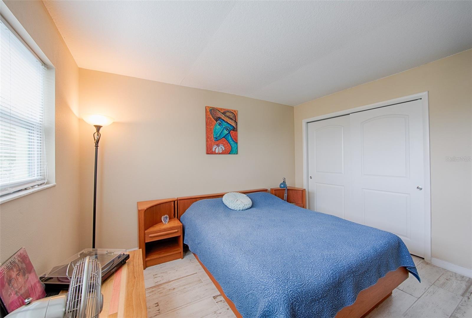 REGENCY CONDO THE - Residential