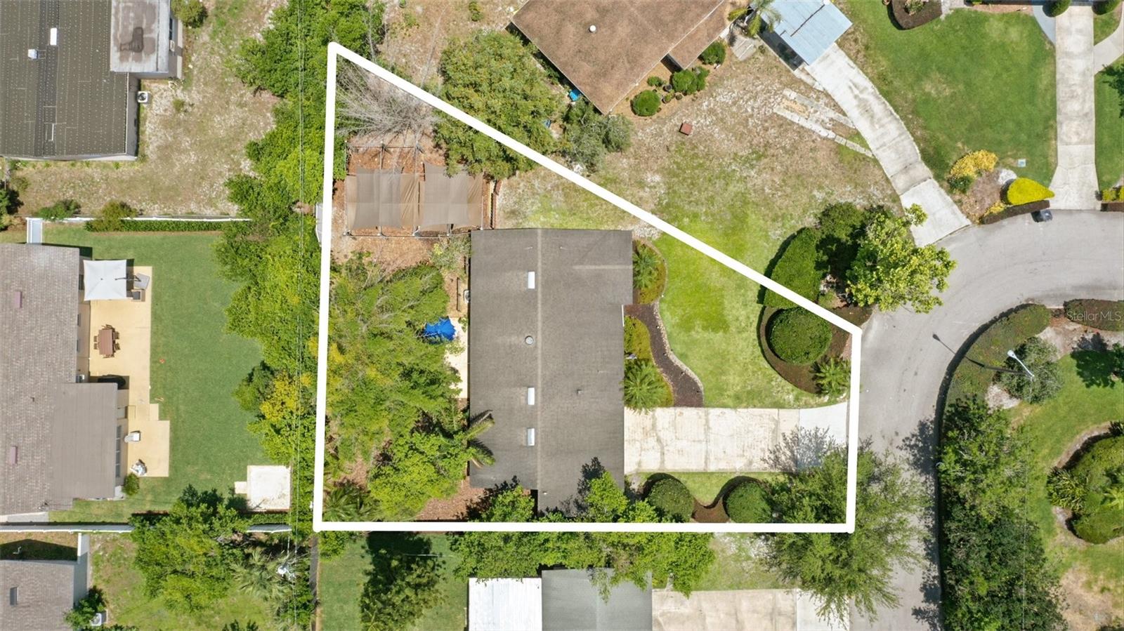 619 BYRON ROAD