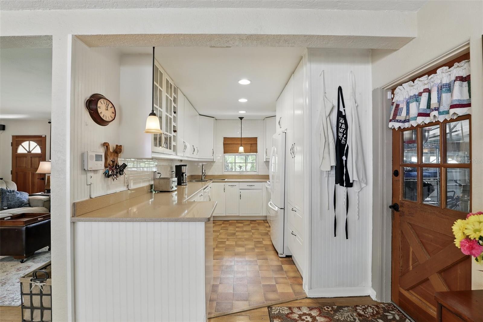 619 BYRON ROAD