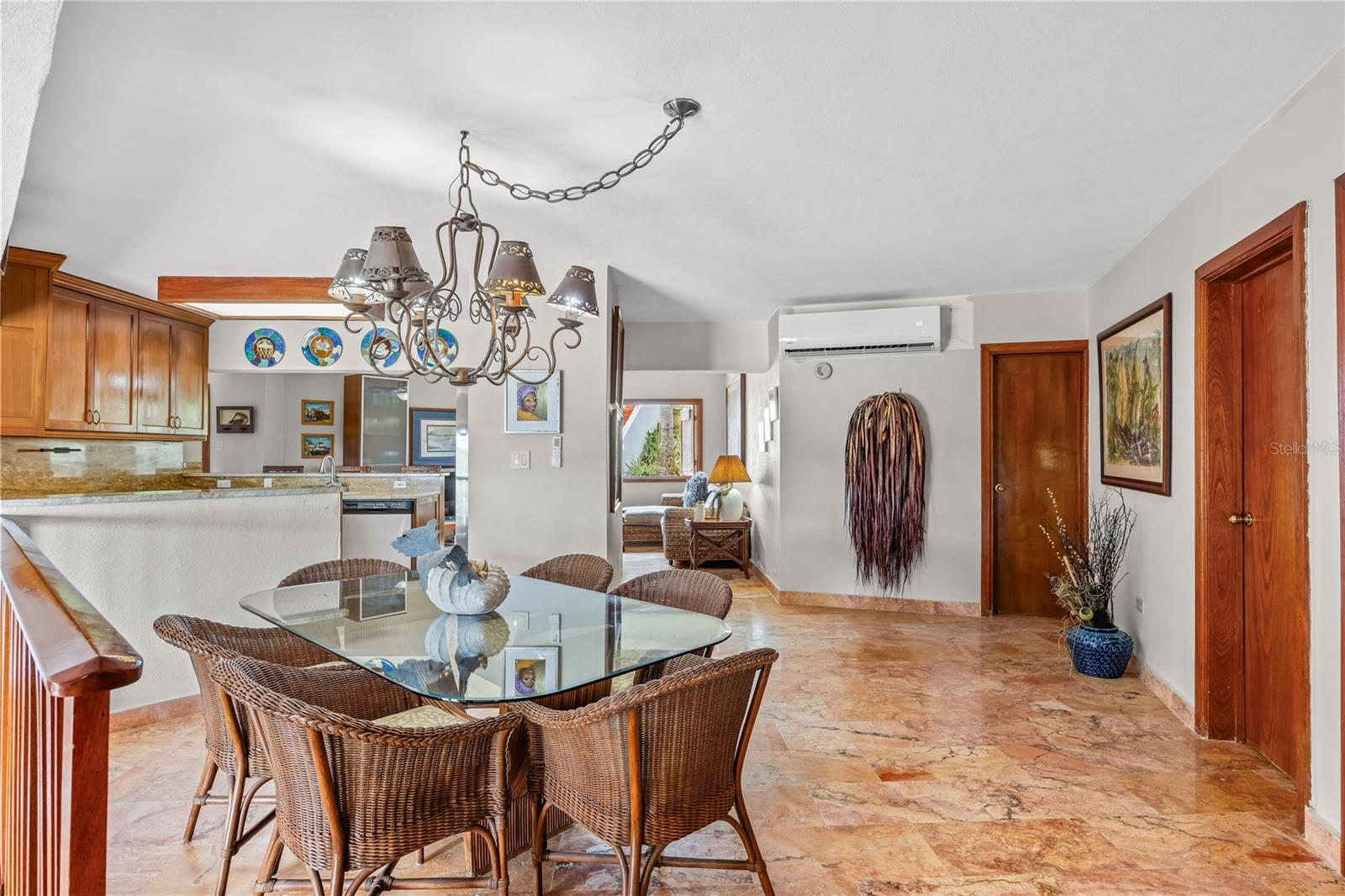 VILLA DEL AMANECER, CLUSTER 3, RIO MAR. - Residential