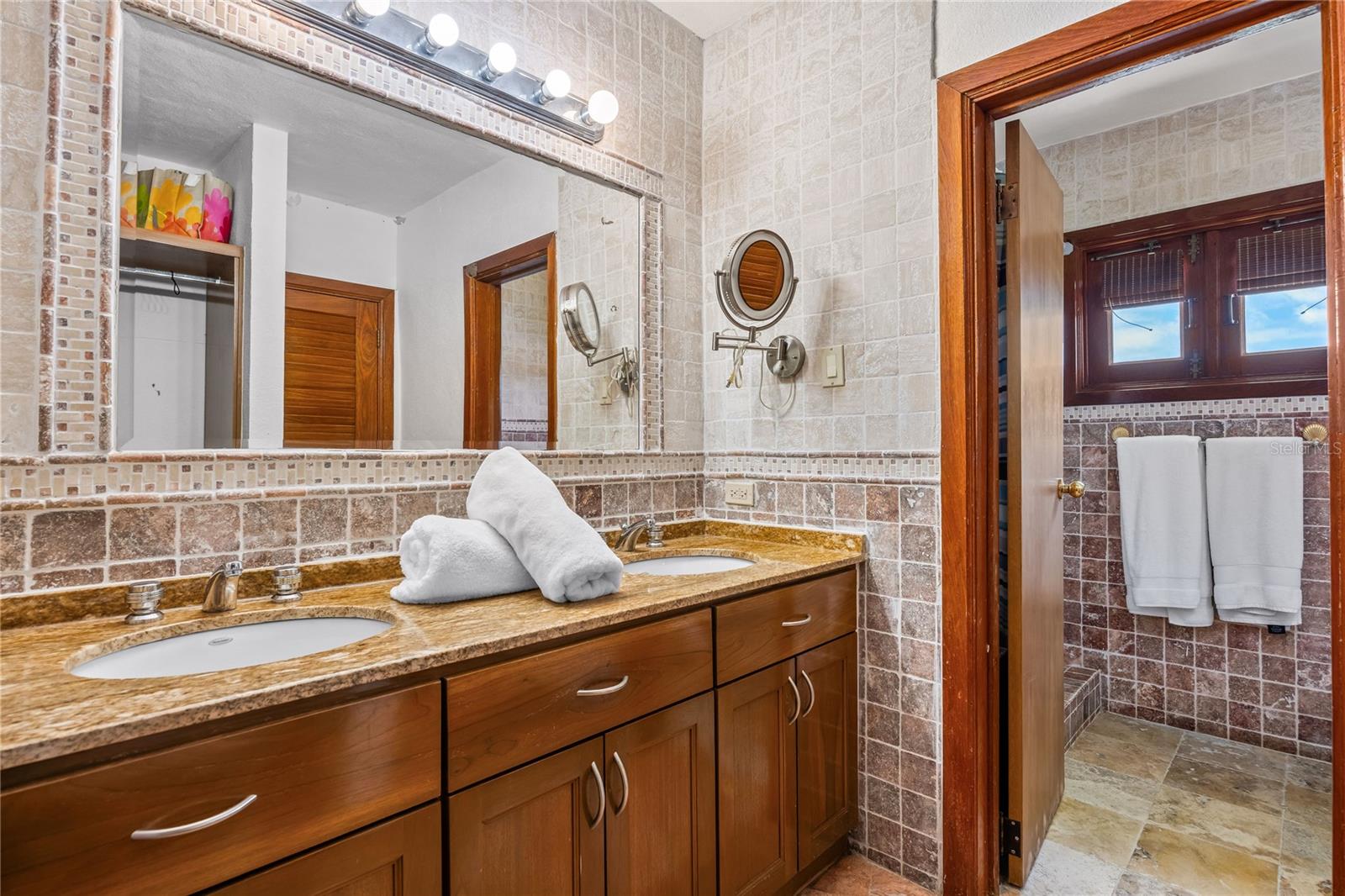 VILLA DEL AMANECER, CLUSTER 3, RIO MAR. - Residential