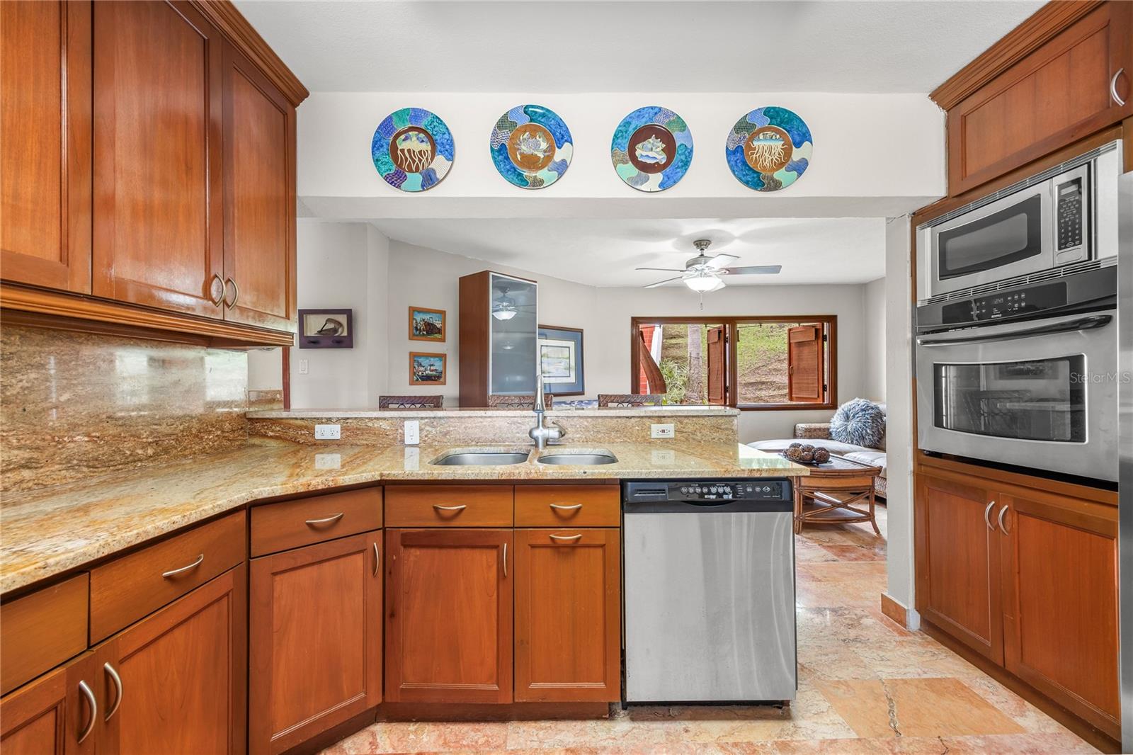 VILLA DEL AMANECER, CLUSTER 3, RIO MAR. - Residential