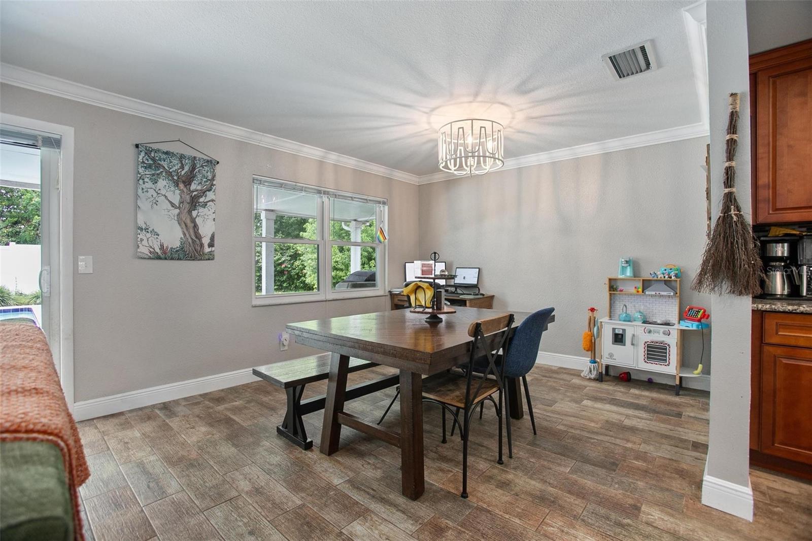 GEORGETOWN ESTATES UT 1 - Residential