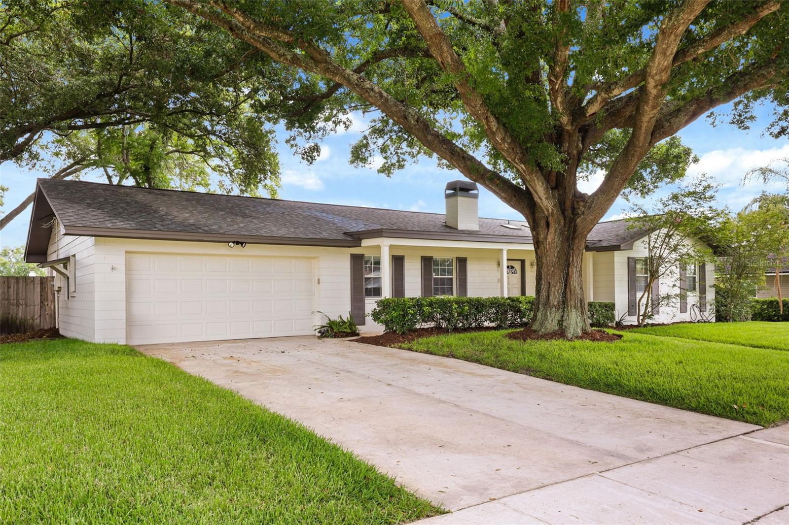 Search Properties for Sale 1 407 HERMITAGE DRIVE