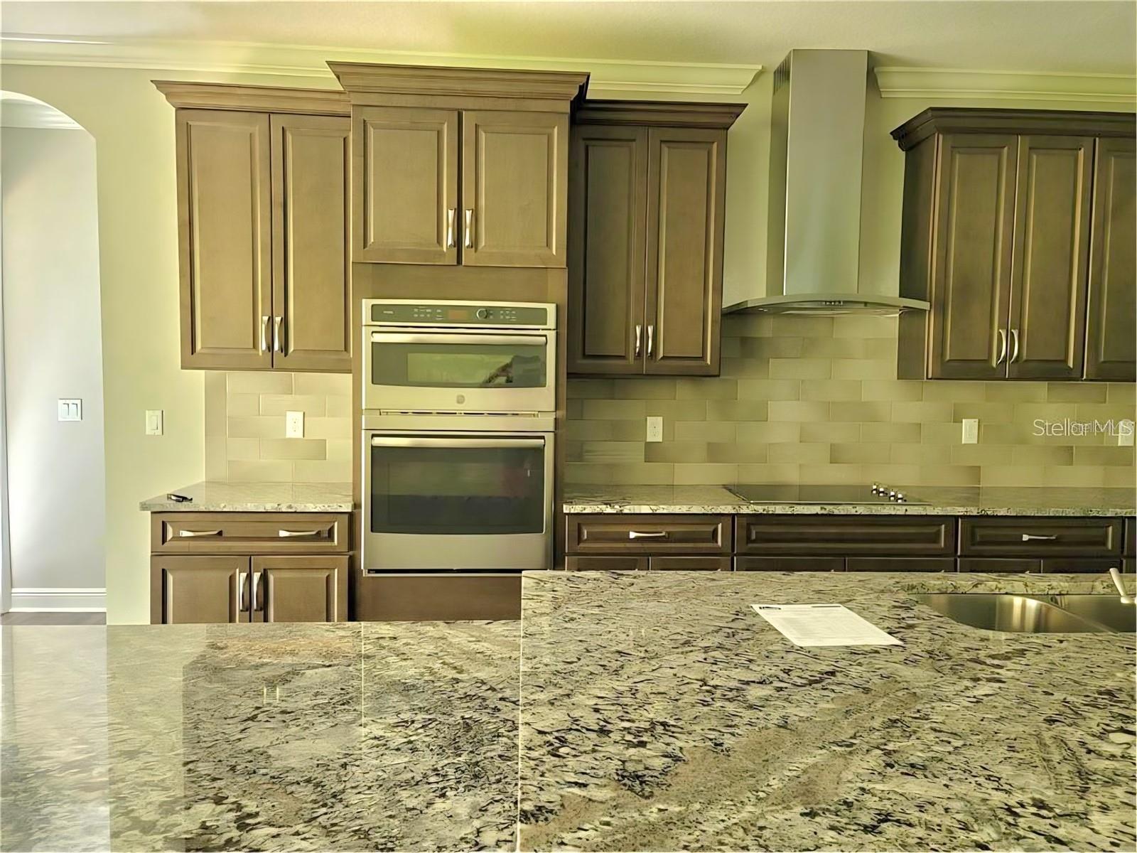 TERRALARGO PHASE 3F - Residential Lease