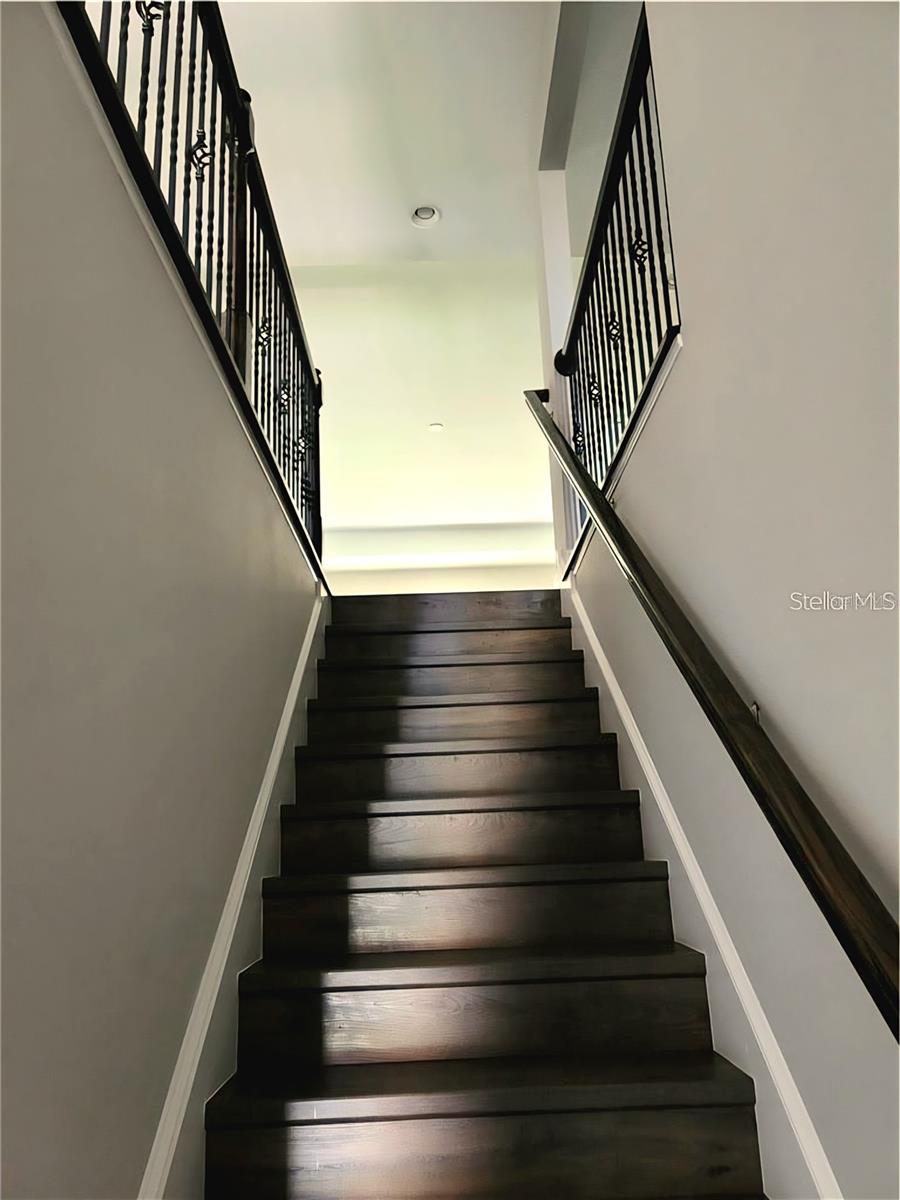 TERRALARGO PHASE 3F - Residential Lease