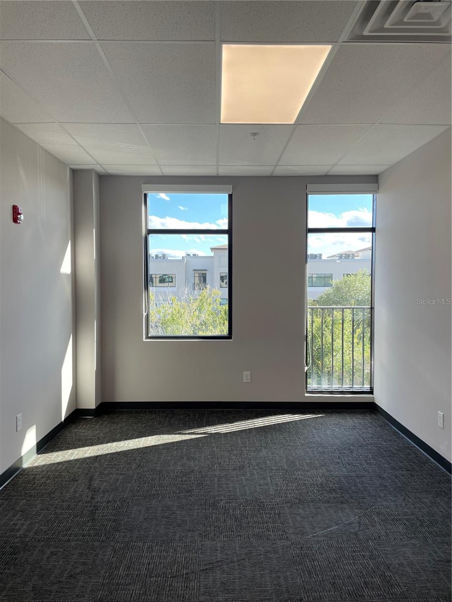 VILLAGE/HUNTERS CRK BLDG P - Commercial Sale