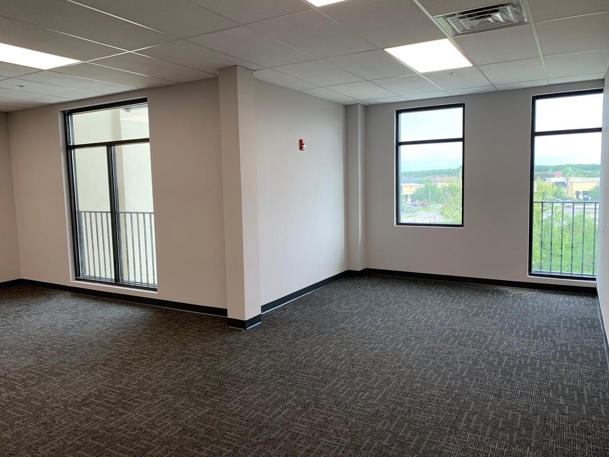 VILLAGE/HUNTERS CRK BLDG P - Commercial Sale