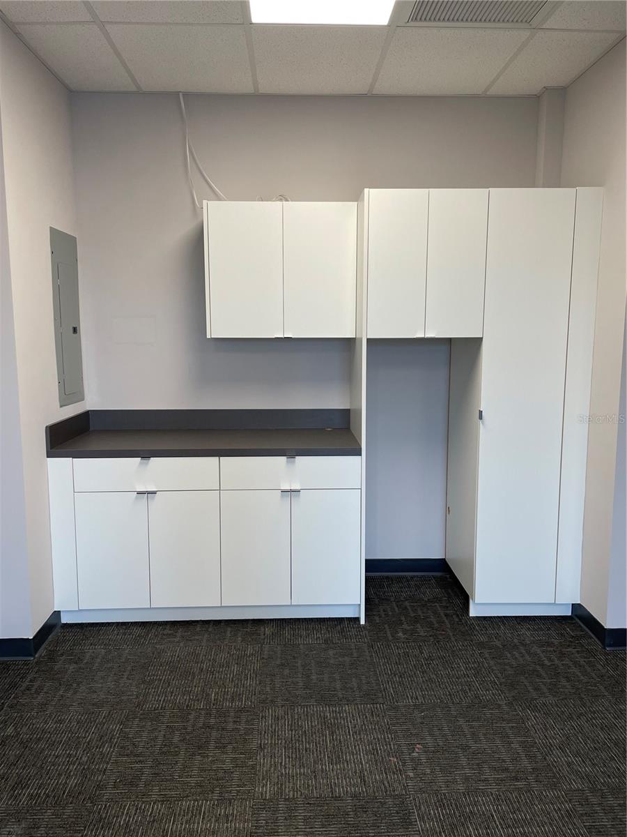 VILLAGE/HUNTERS CRK BLDG P - Commercial Sale